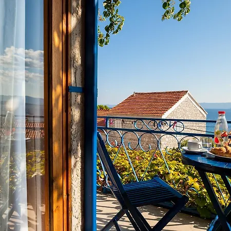 Apartment Old Town Experience *