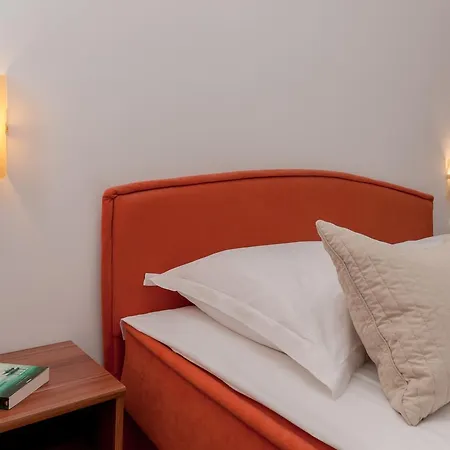 Old Town Experience Apartment