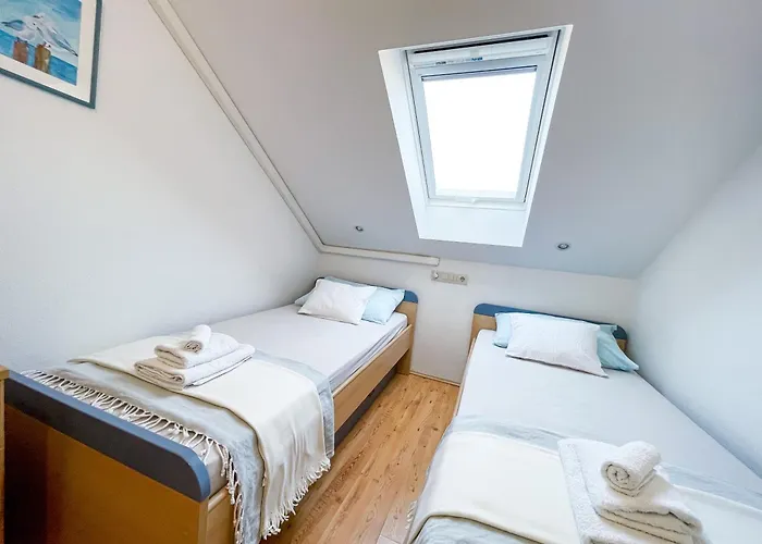 Old Town Experience *