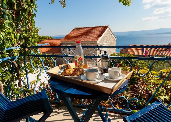 Old Town Experience *